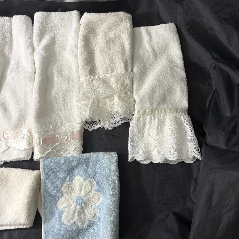 Lot of 9 Vintage 1970s Martex Cannon‎ Avanti Hand Towels Wash Clothes Pink White